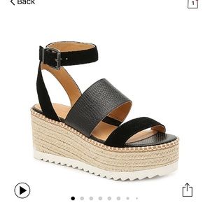 NIB Crown Vintage Wedge